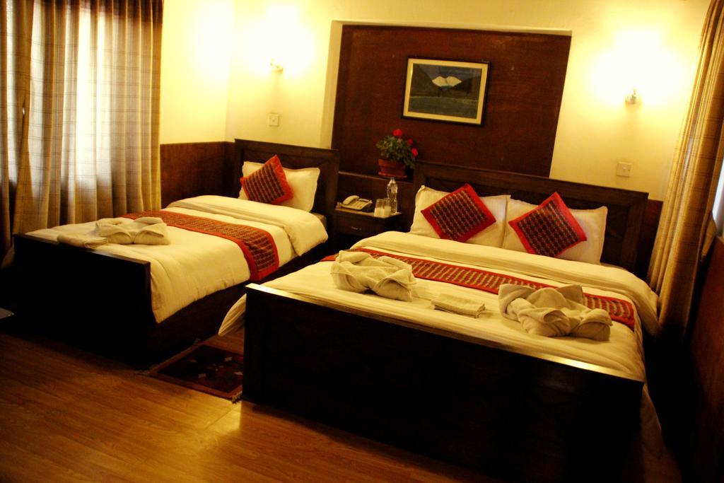 Hotel Peace N Park Katmandú Habitación foto
